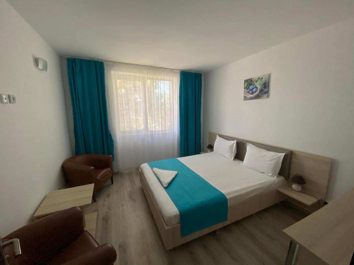 Q Hotel Neptun Ngoại thất bức ảnh